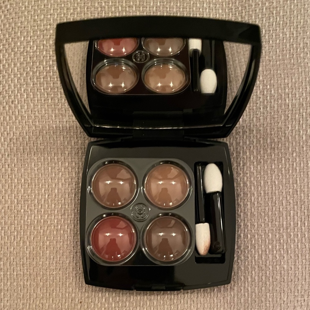 Brand New Chanel Les Ombres Quad